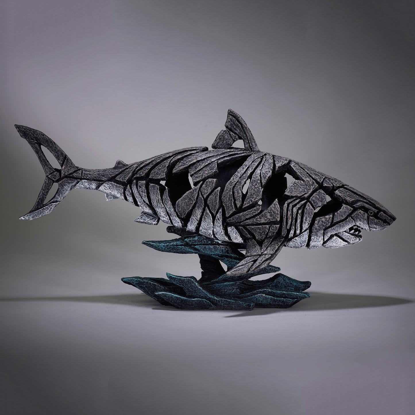 Shark Statue, White Shark Edge Sculpture, Unique Gift, Ocean Theme, Shark Week