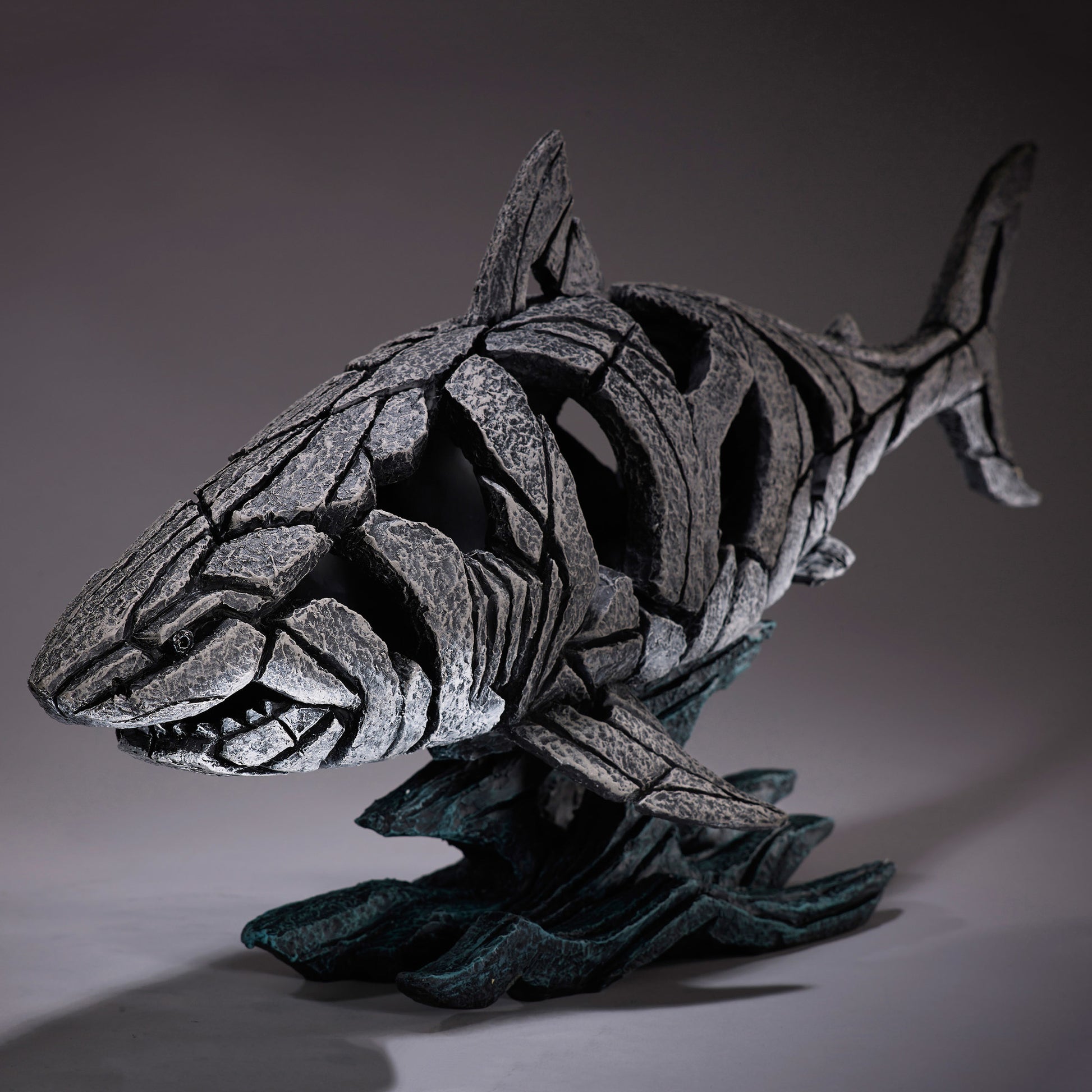 Shark Statue, White Shark Edge Sculpture, Unique Gift, Ocean Theme, Shark Week